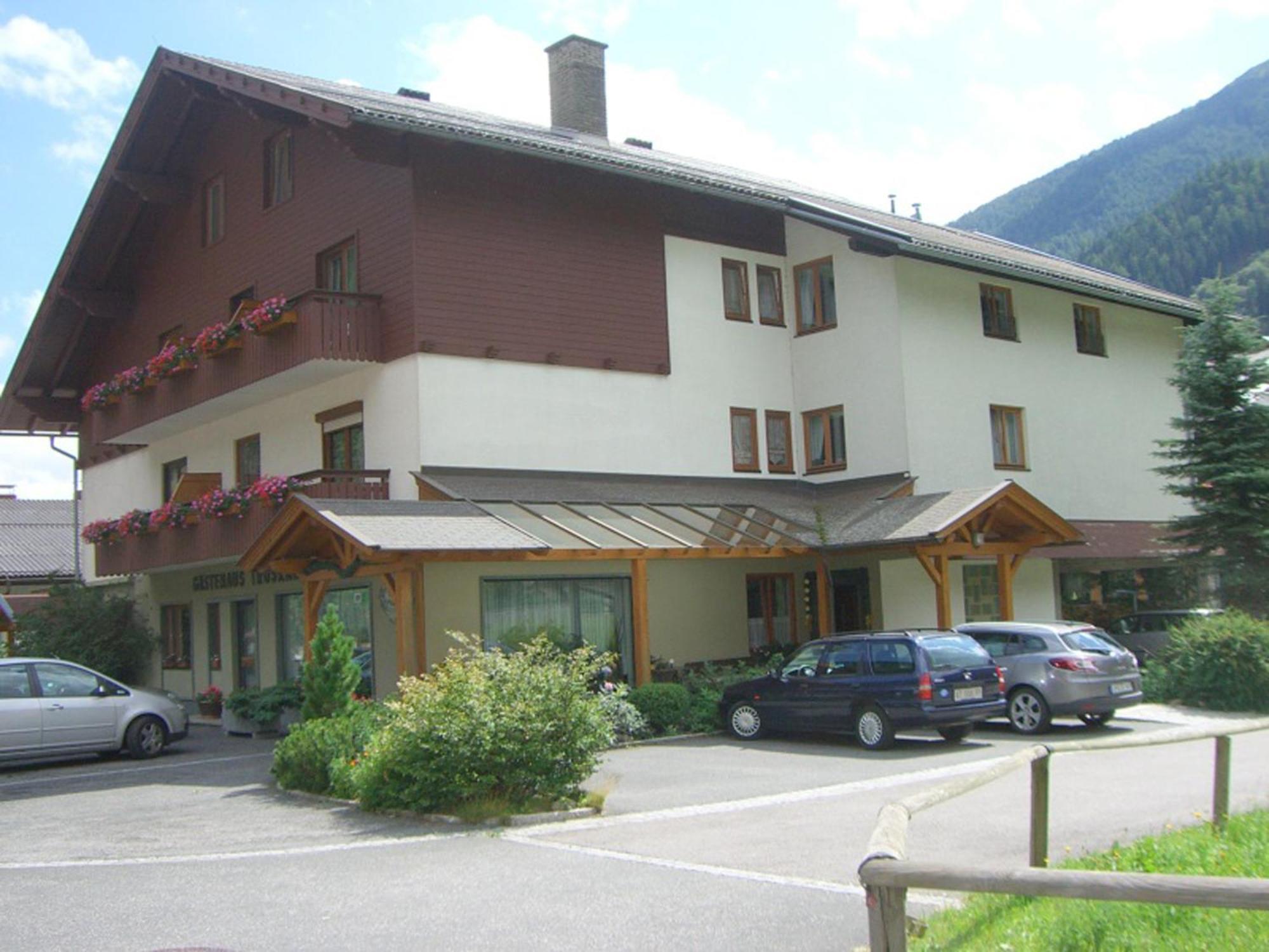 Отель Gaestehaus Truskaller Мальниц Экстерьер фото
